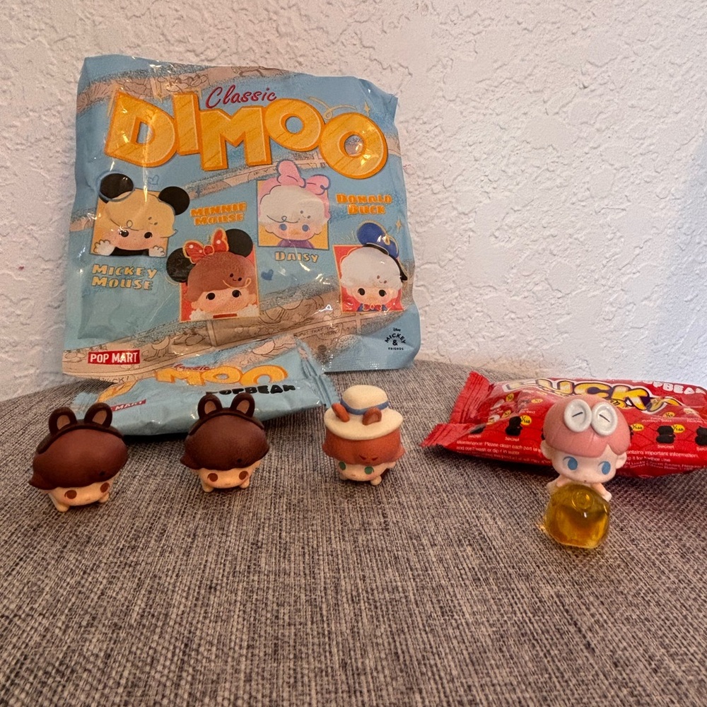 Dimoo Disney Pop Beans